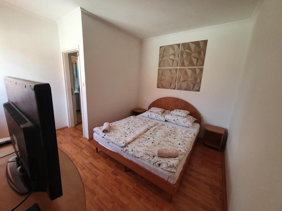 Fischer Apartman 3 Гайдусобосло Екстер'єр фото