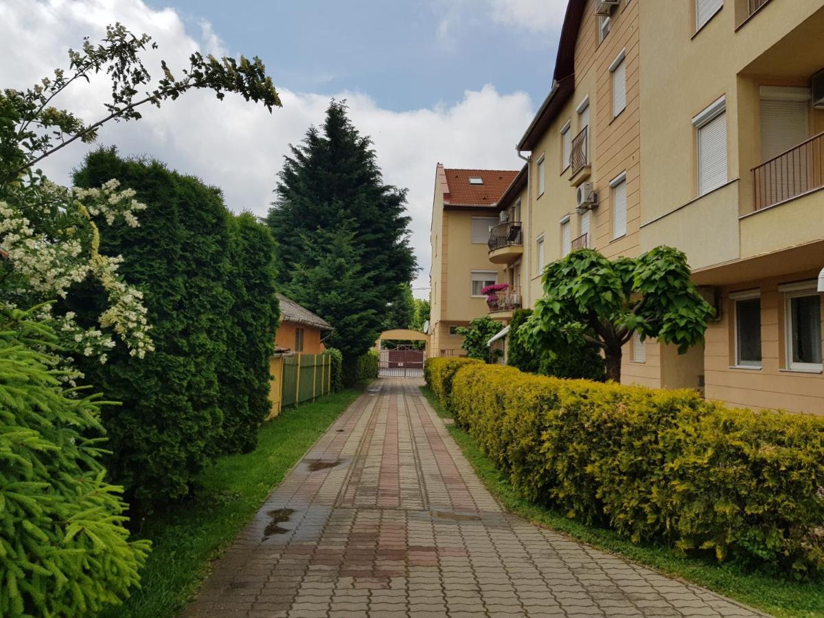 Fischer Apartman 3 Гайдусобосло Екстер'єр фото